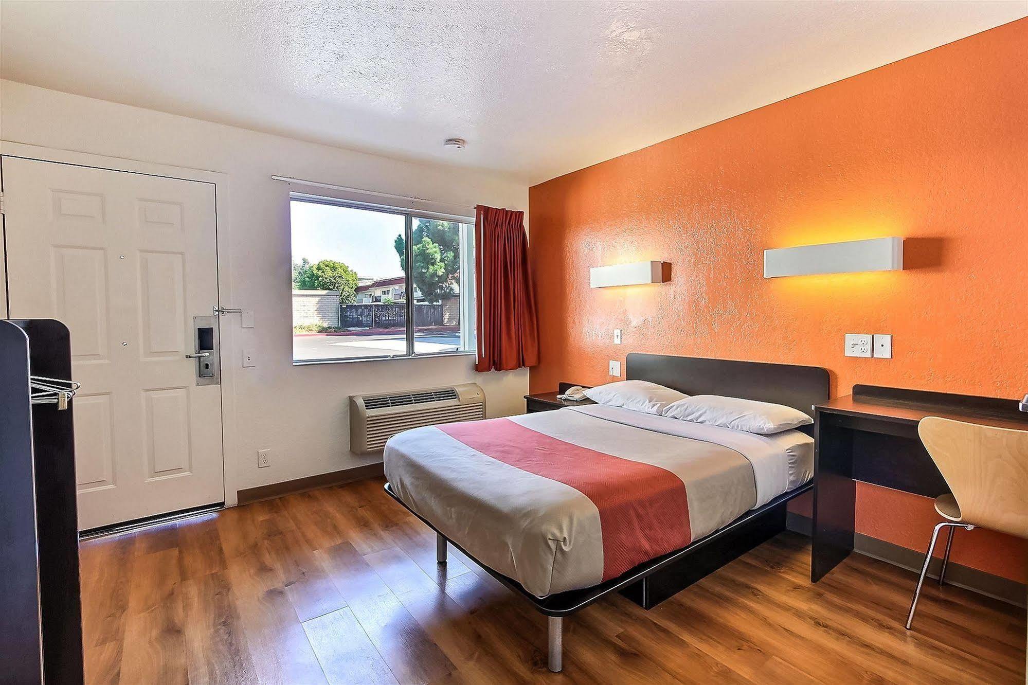 Park Inn By Radisson, San José Zewnętrze zdjęcie