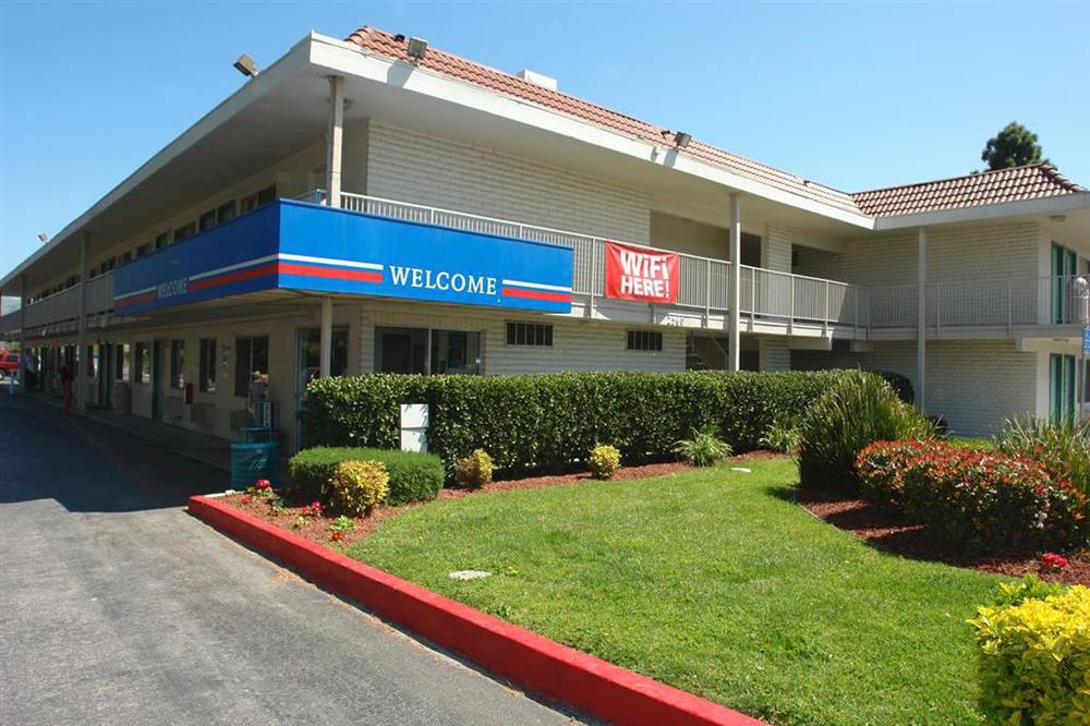 Park Inn By Radisson, San José Zewnętrze zdjęcie